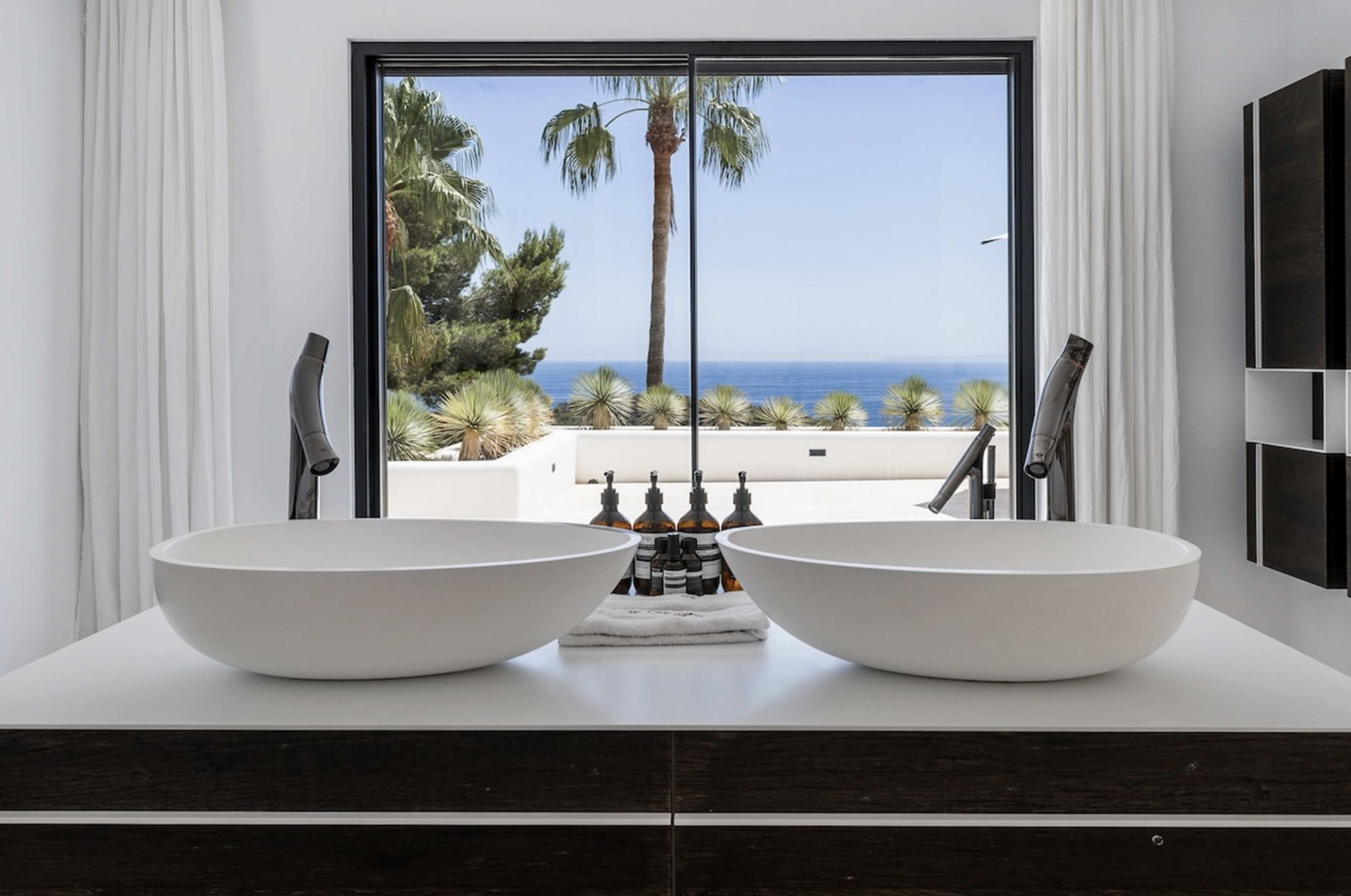 Resa Estates can nemo luxury villa Pep simo Ibiza sink bathroom.png